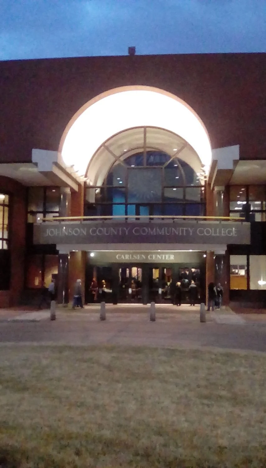 Carlsen Center