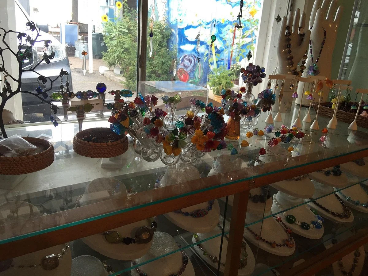 Donna's Designs/ Girasole Glassworks