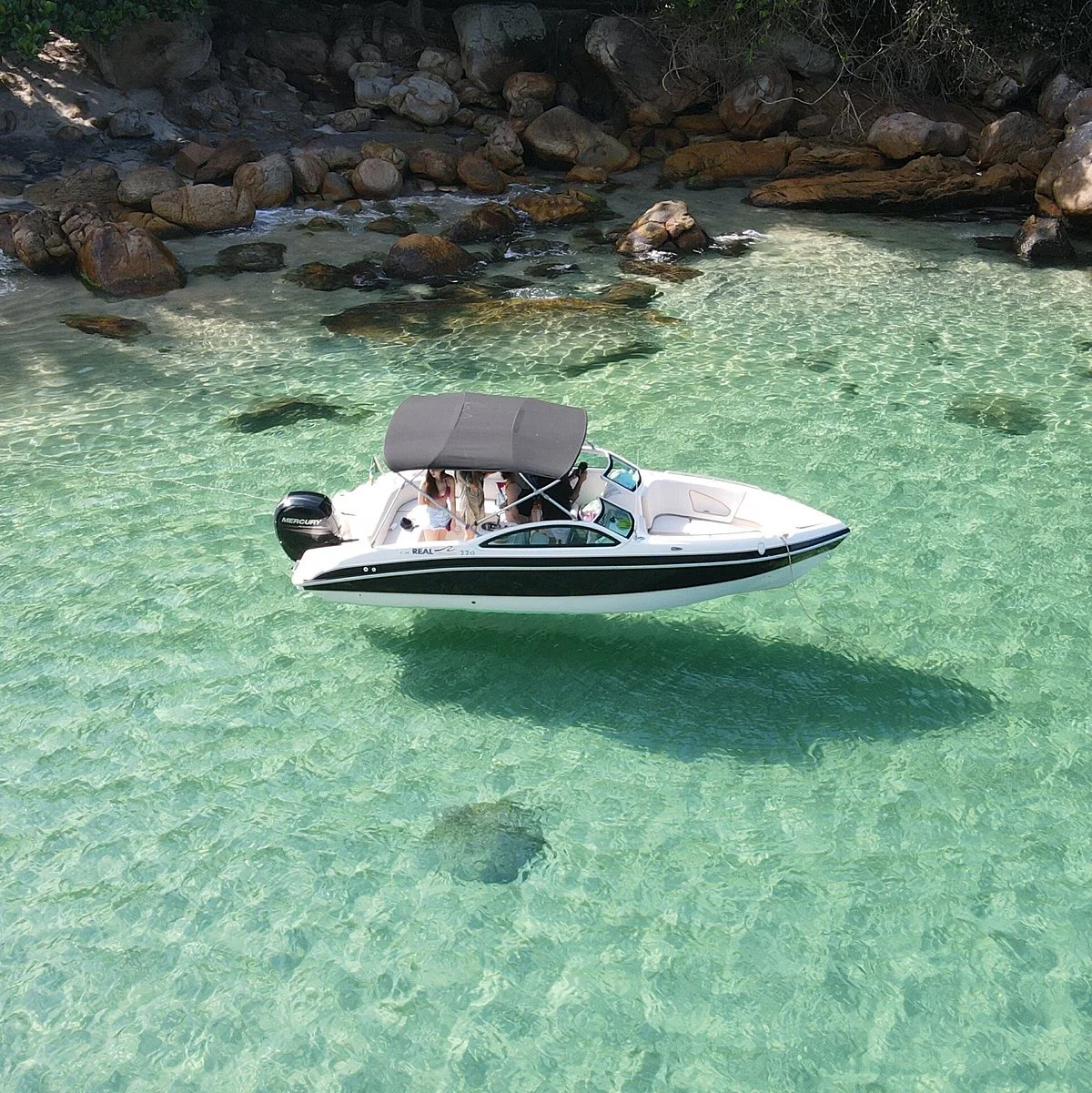 Paraty.RJ Passeios de Lancha em Paraty