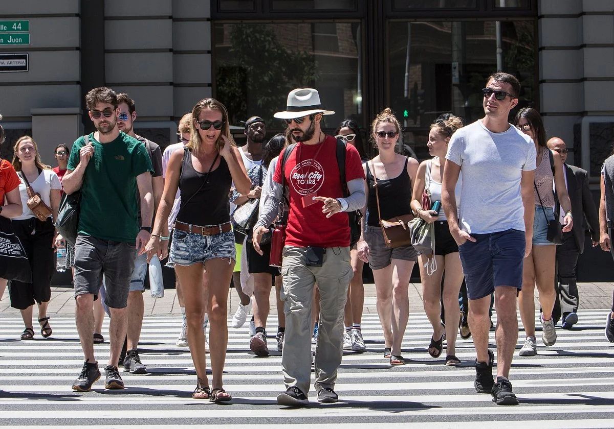 Free Walking Tour Medellin - Real City Tours