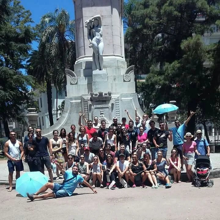 Curioso Free Tour
