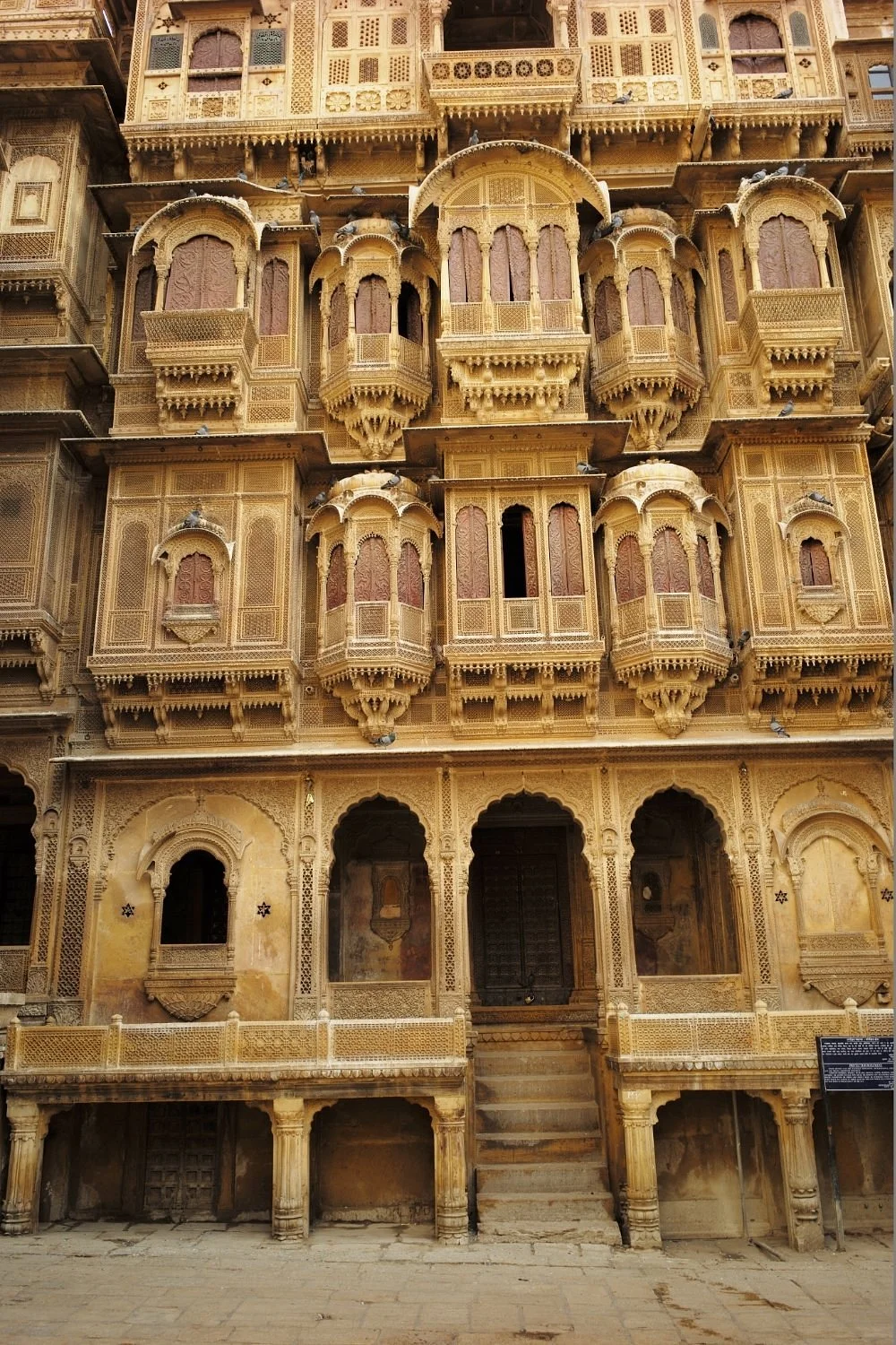 Manak Chowk and Havelis