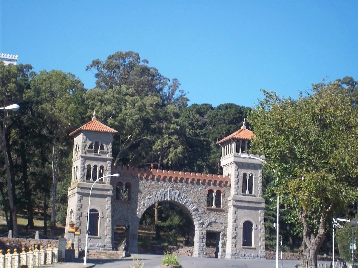 Fuerte Parque Independencia