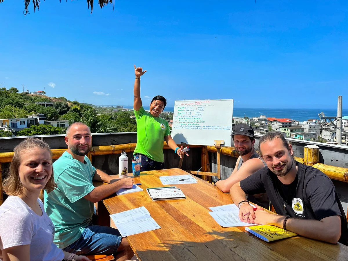 Montanita Spanish School - Day Classes