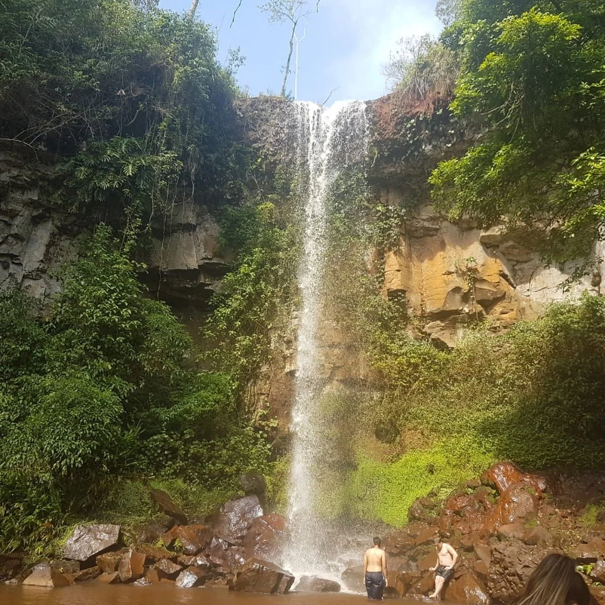 Tres Quedas Waterfall