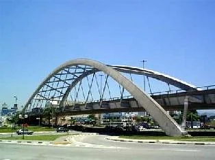 Ponte Metalica