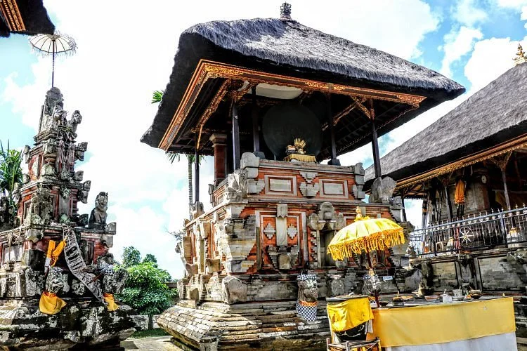 Pura Penataran Sasih