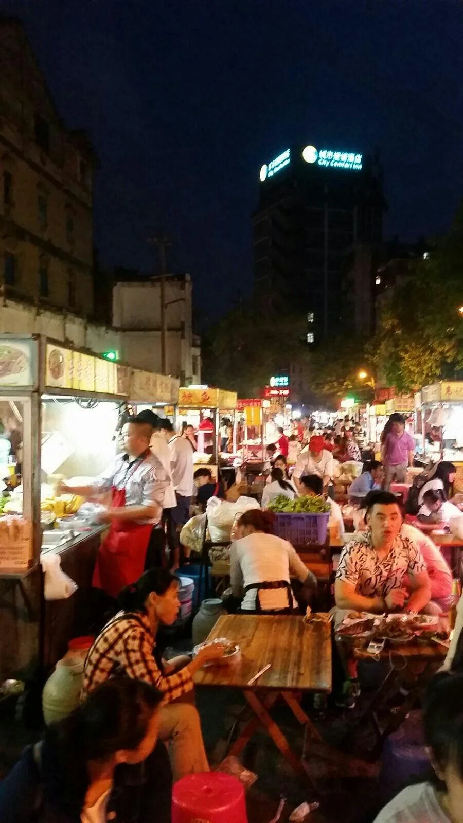 Nanning Zhongshan Snack Street