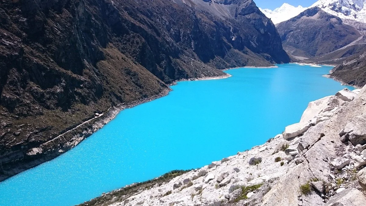 Laguna Paron
