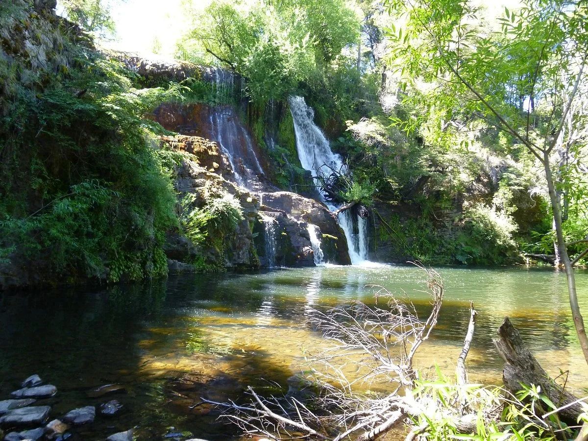 Cascada Mallin Ahogado