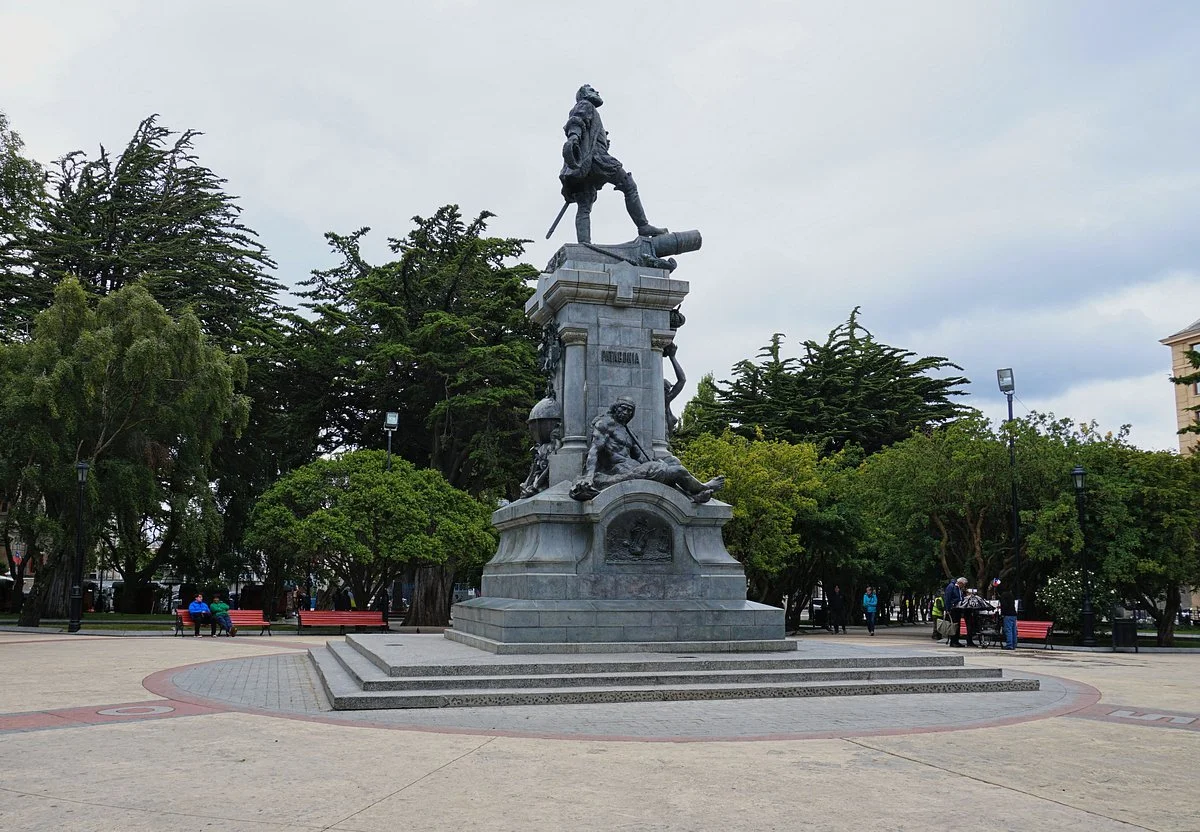 Memorial to Ferdinand Magellan