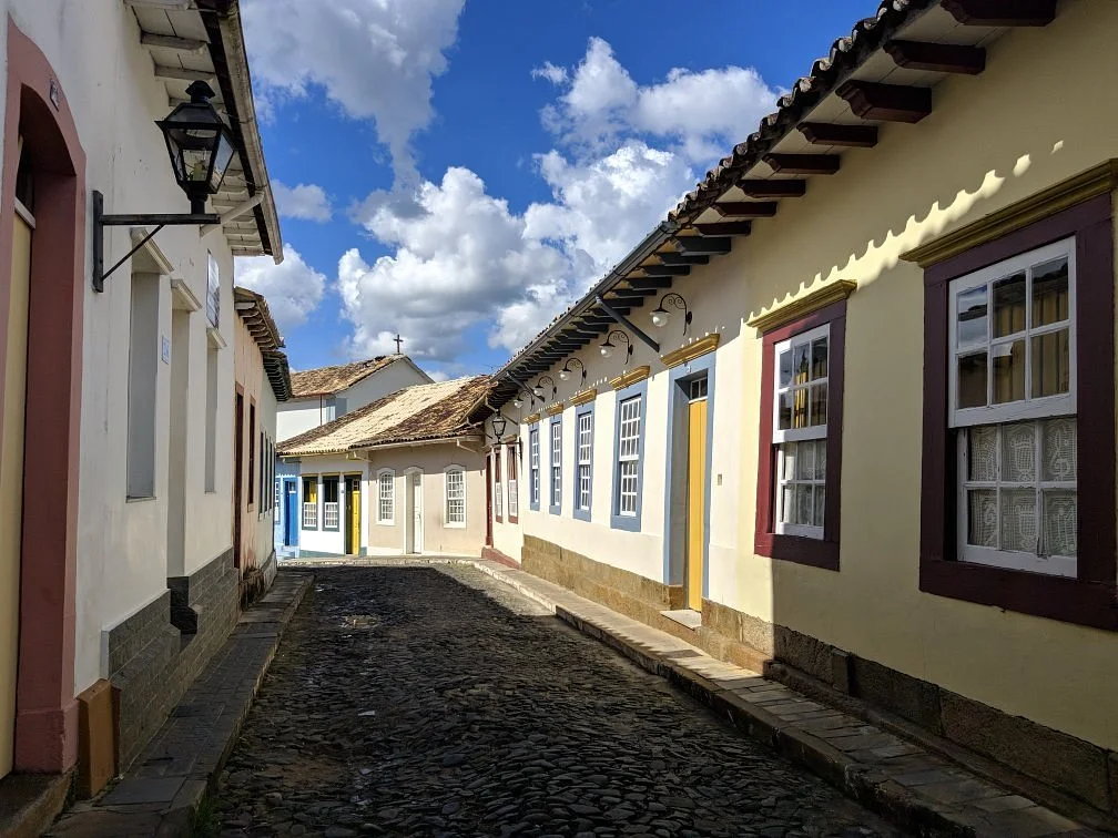 Rua das Casas Tortas