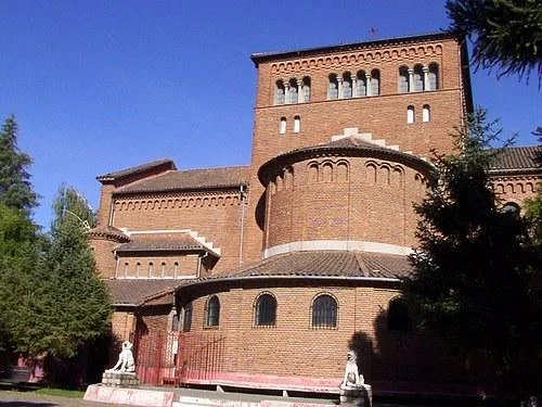 Catedral San Ambrosio de Linares