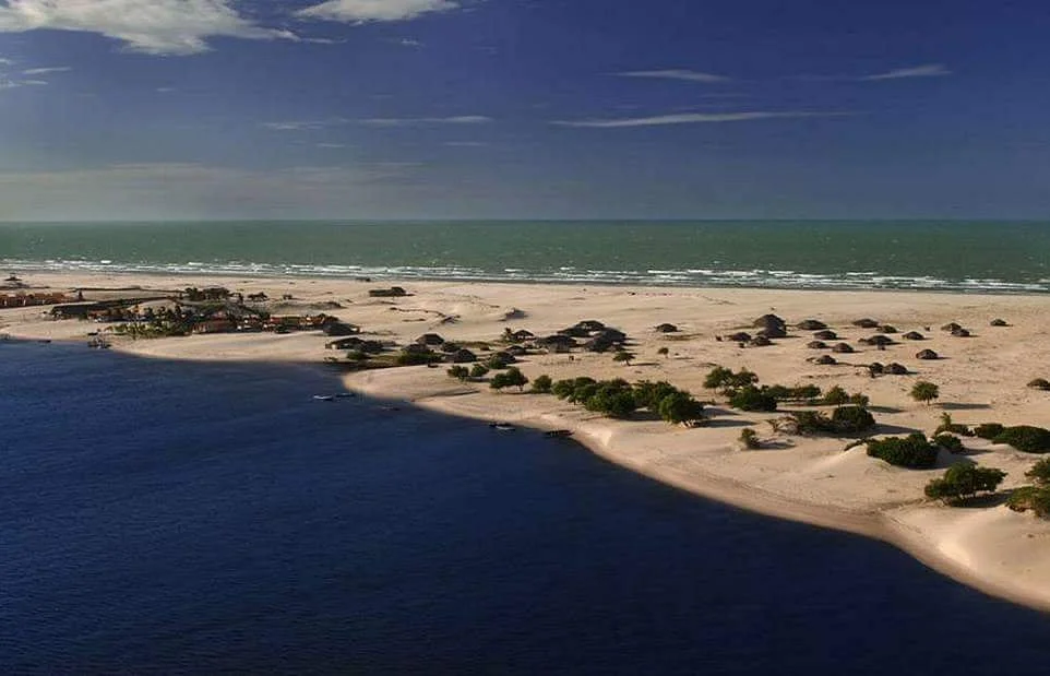 Lencois Beach