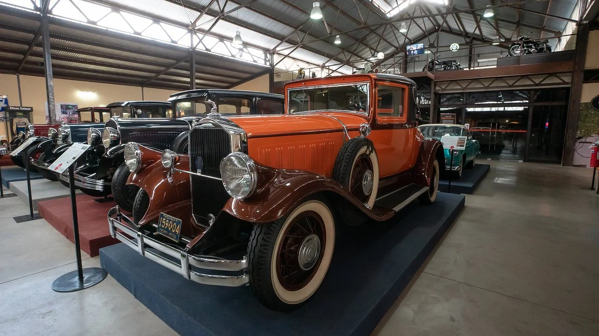 Museo del Automóvil & Museo del Vino