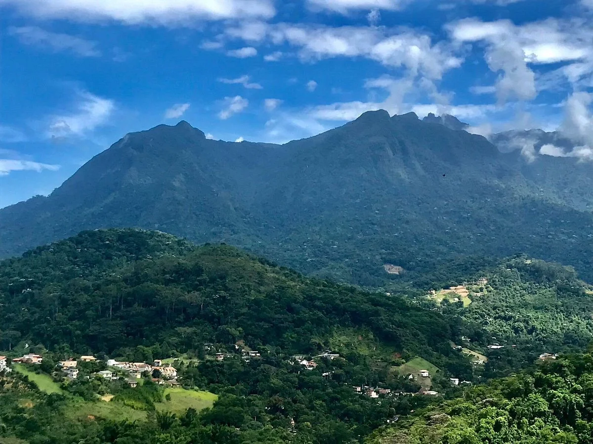 Pico Do Penedinho