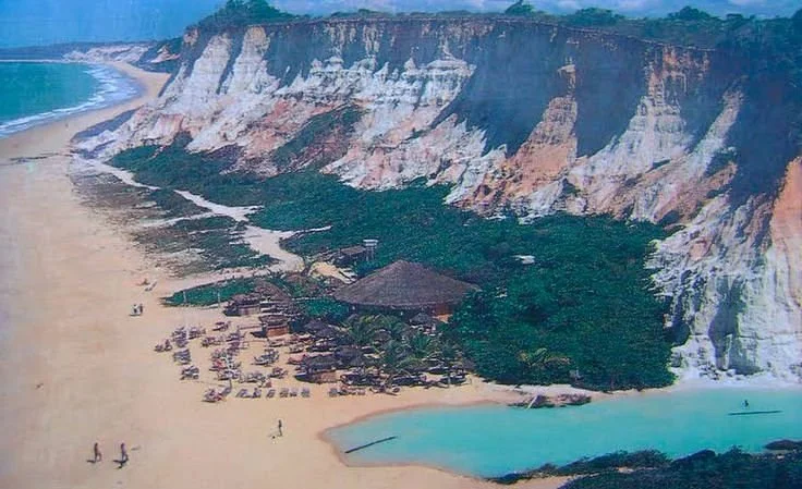 Lagoa Azul Beach