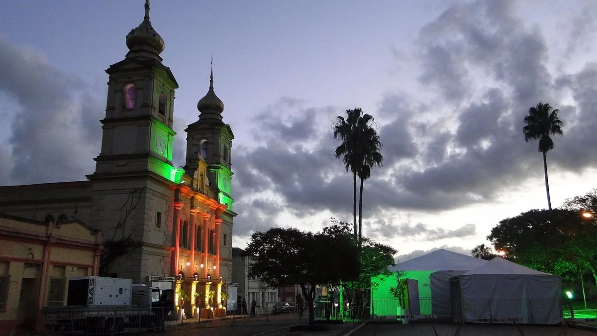 Praça Carlos Telles