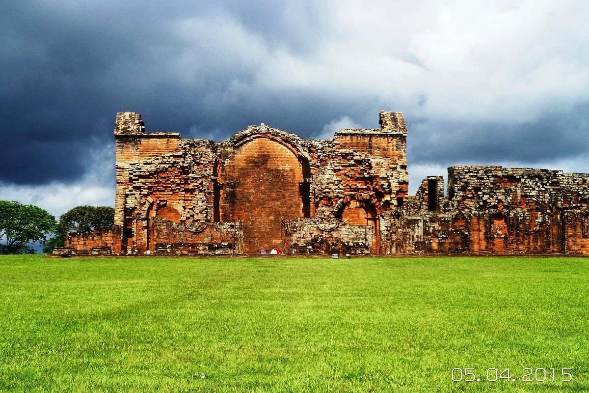 La Santisima Trinidad De Parana