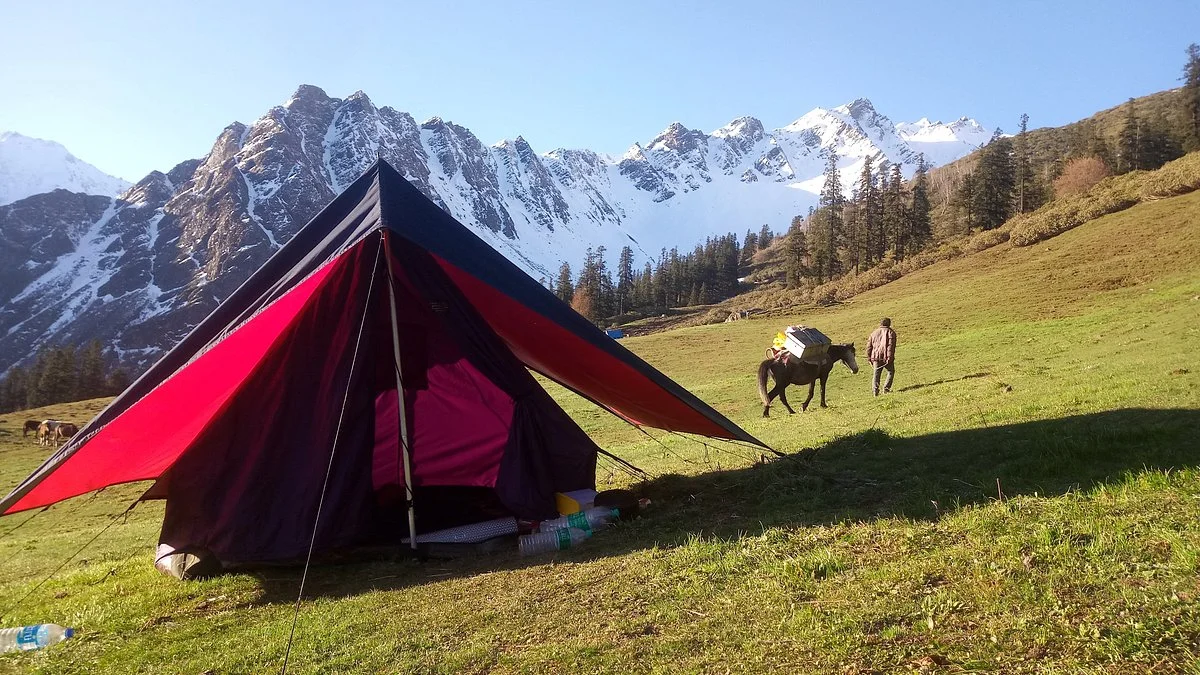 Sar Pass Trek
