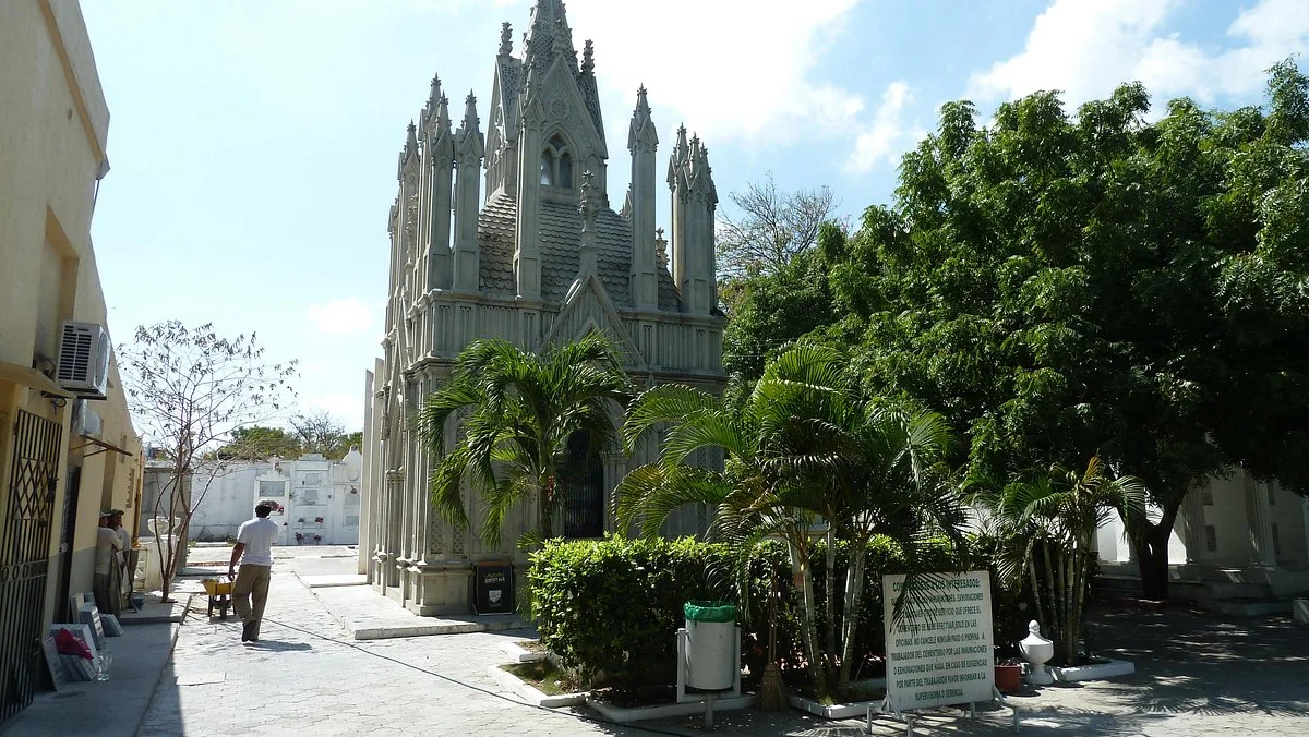 Cementerio Universal