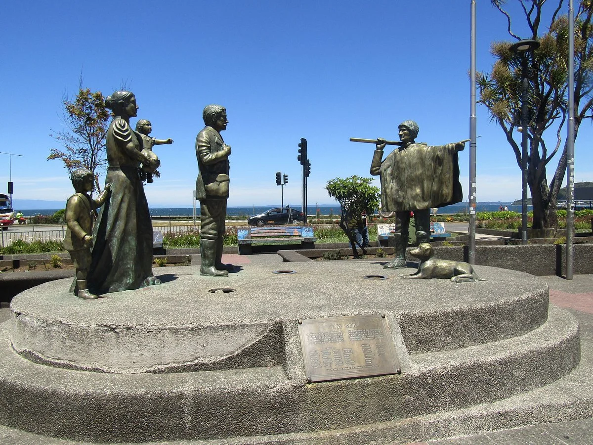 Monumento a la Colonización Alemana