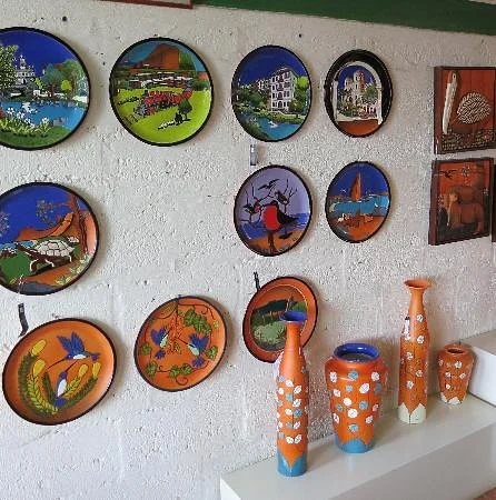 Eduardo Vega Galeria Taller