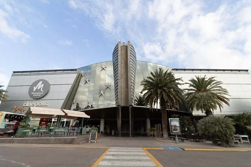 Mendoza Plaza Shopping