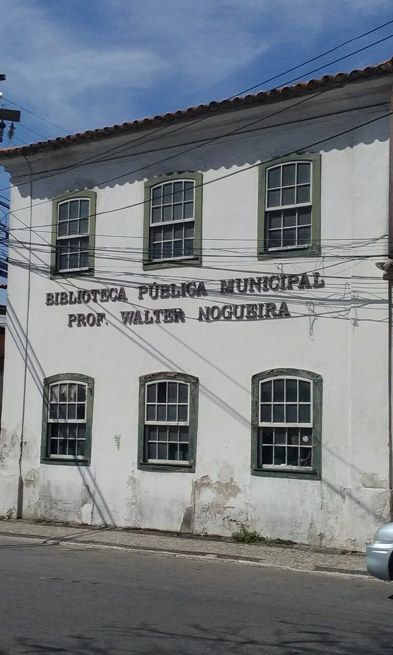 Biblioteca Professor Walter Nogueira