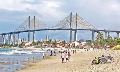 Redinha Beach