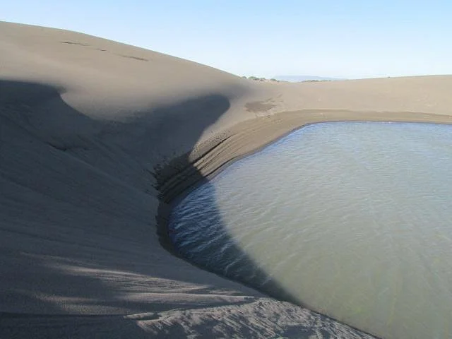 Putu Sand Dunes