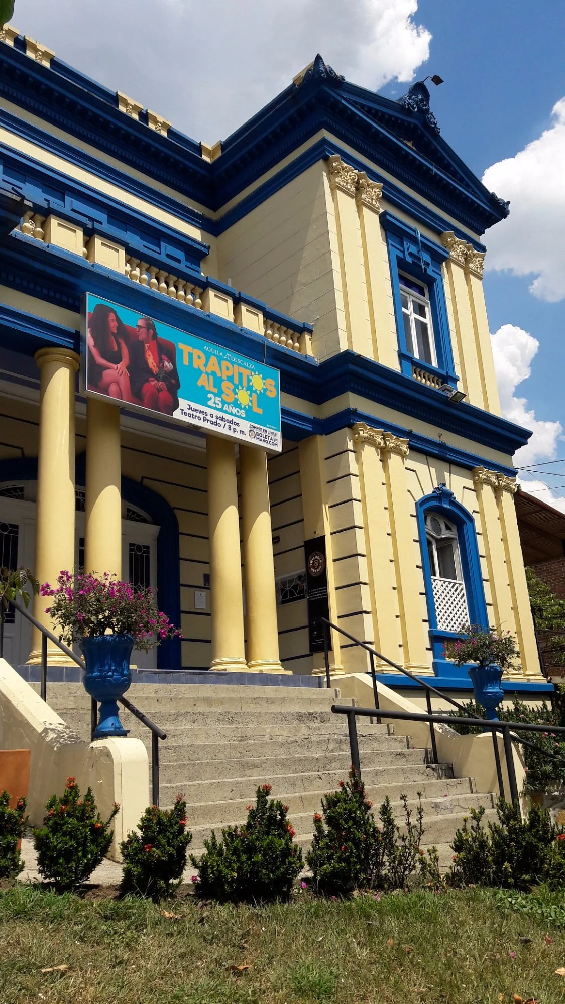 Teatro Prado el Aguila Descalza