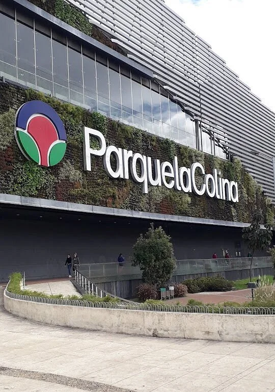 Centro Comercial Parque La Colina