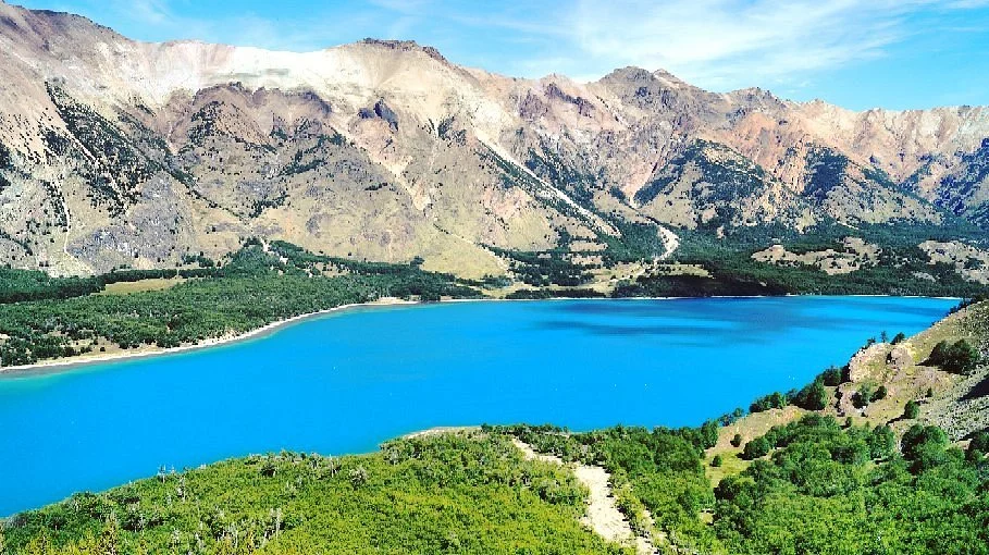 Lago Jeinimeni National Reserve