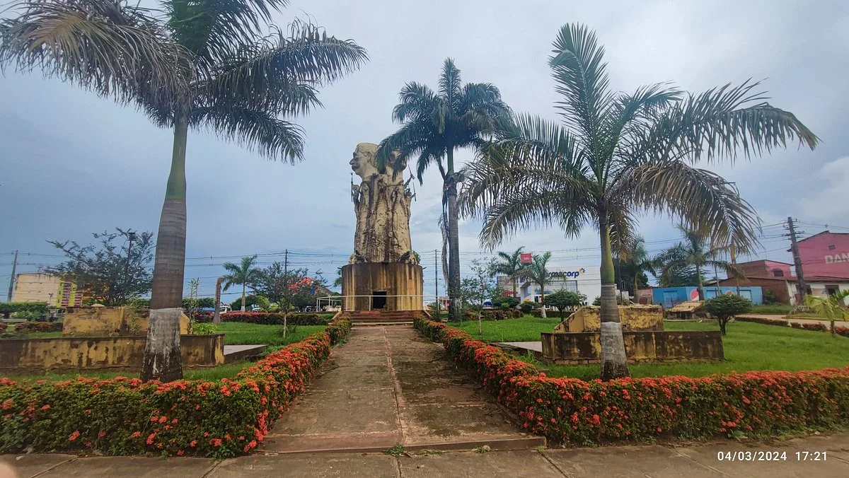 Monumento a los Heroes de Bahia