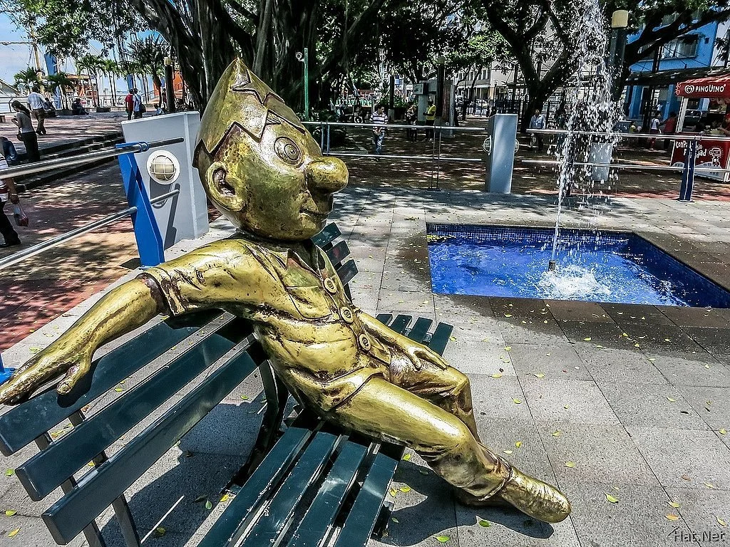 Juan Pueblo sculpture