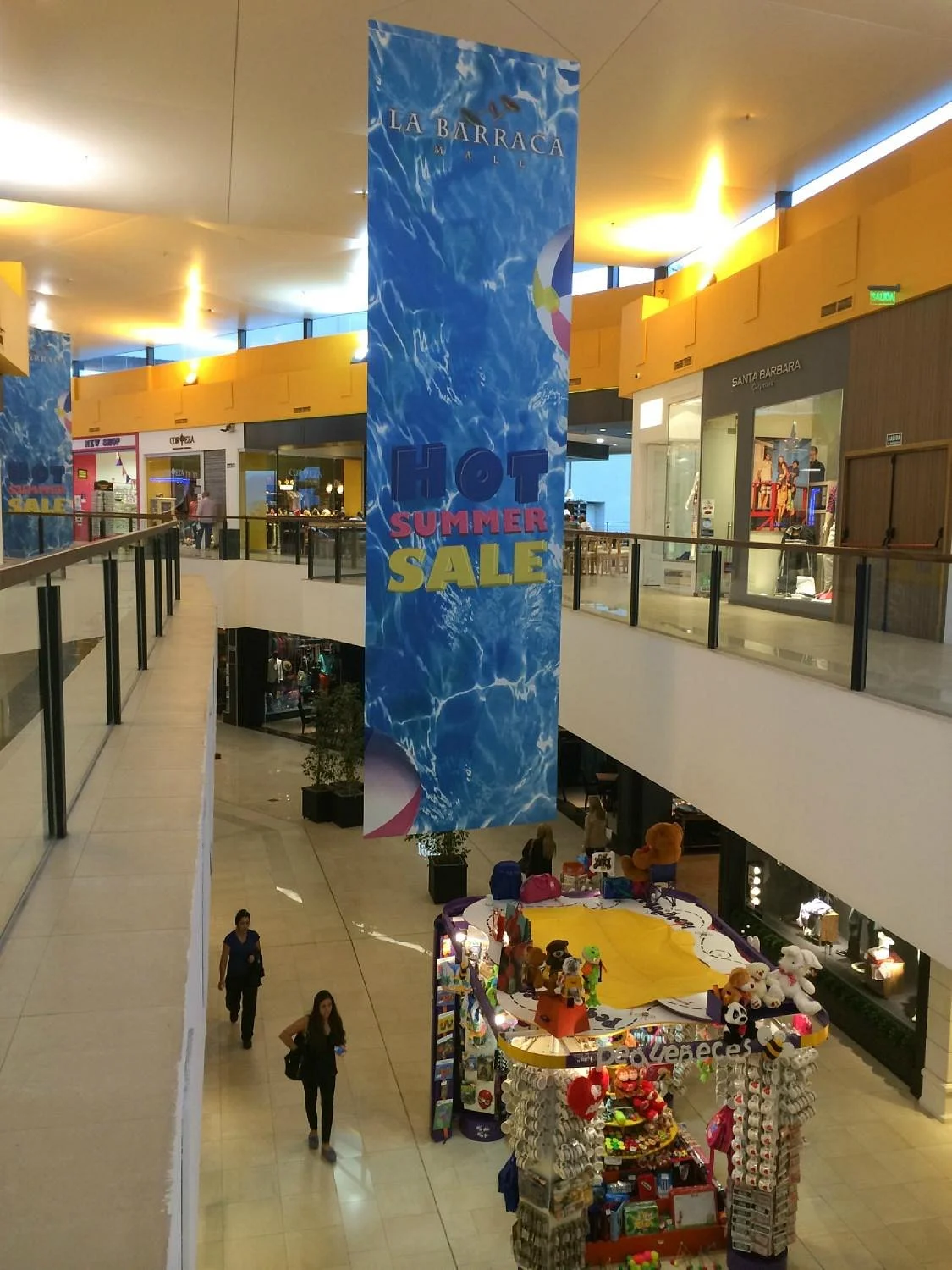 La Barraca Mall