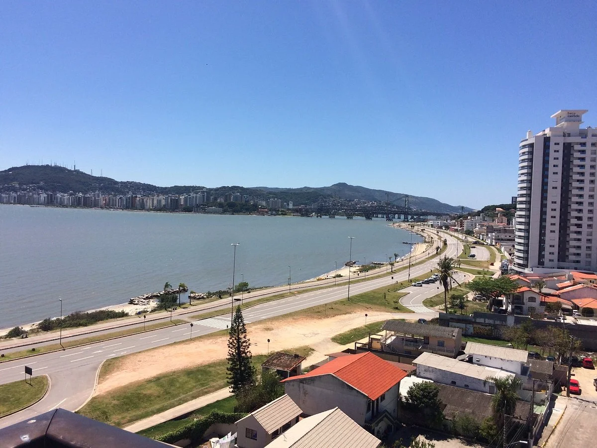 Avenida Beira-Mar Continental