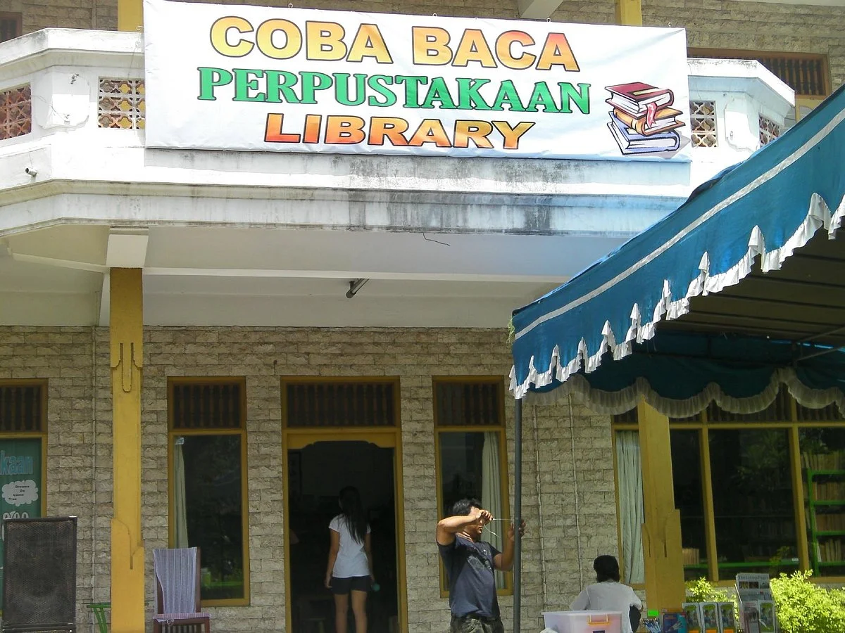 Coba Baca Public Library