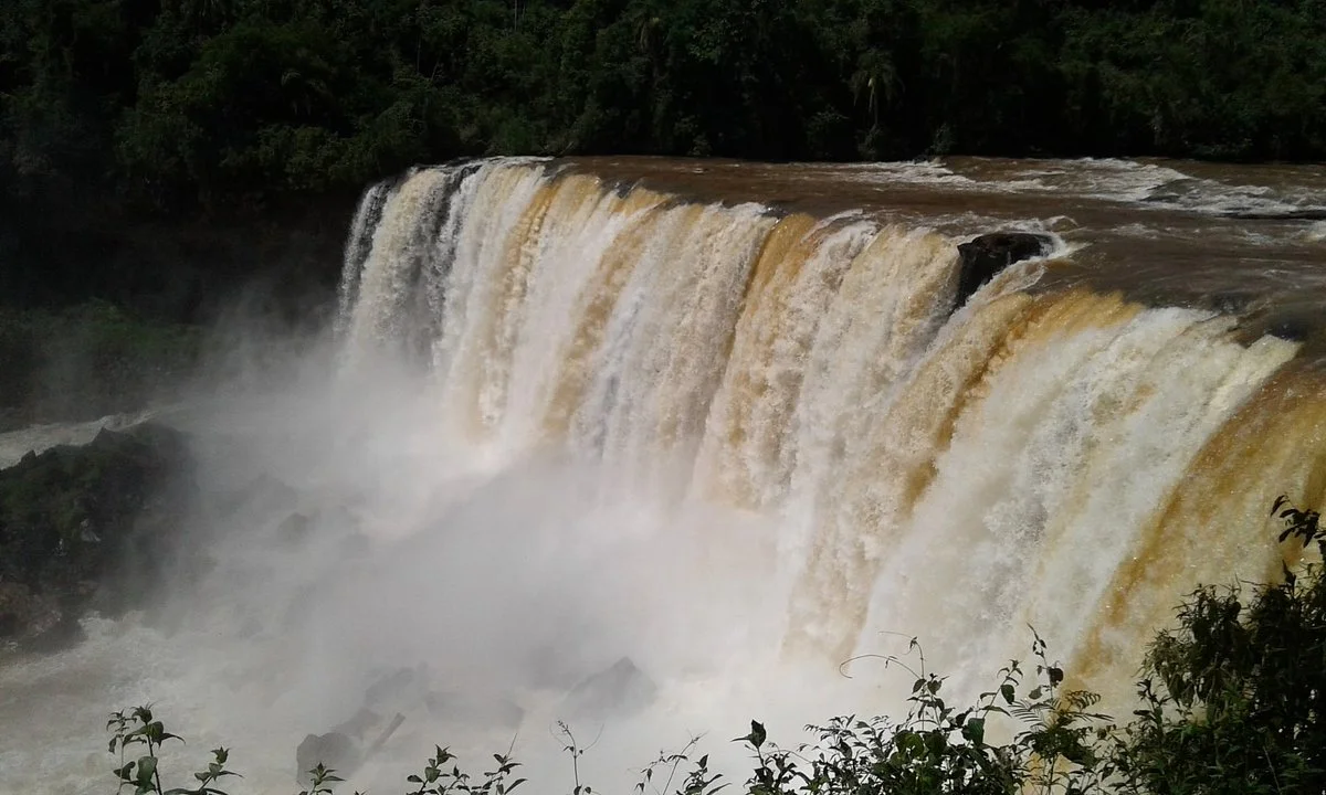 Nacunday Falls