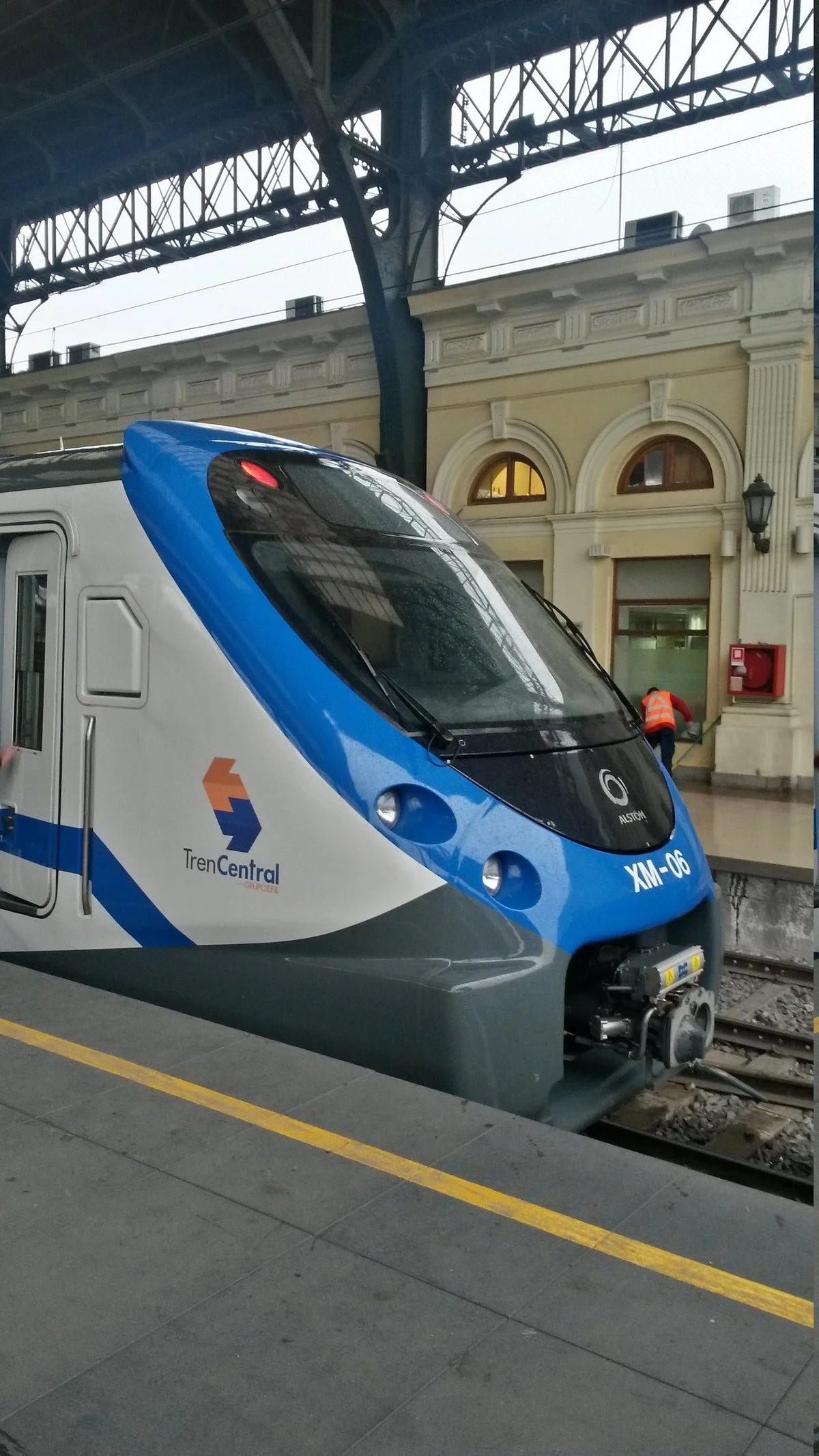 Tren Central