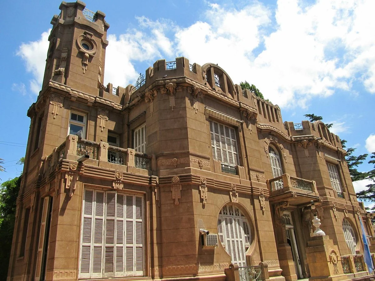 Museo Nacional Del Vino y la Vendimia
