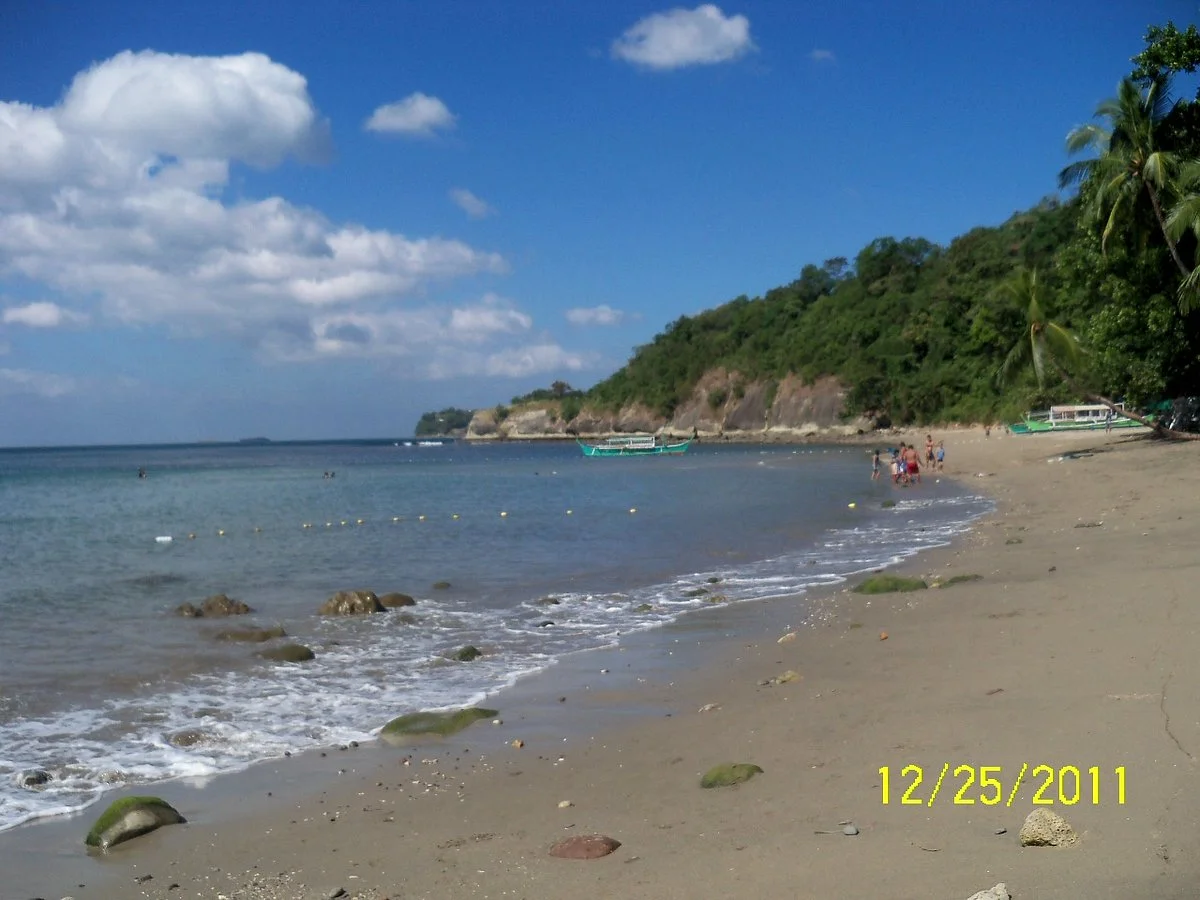 Munting Buhangin Beach