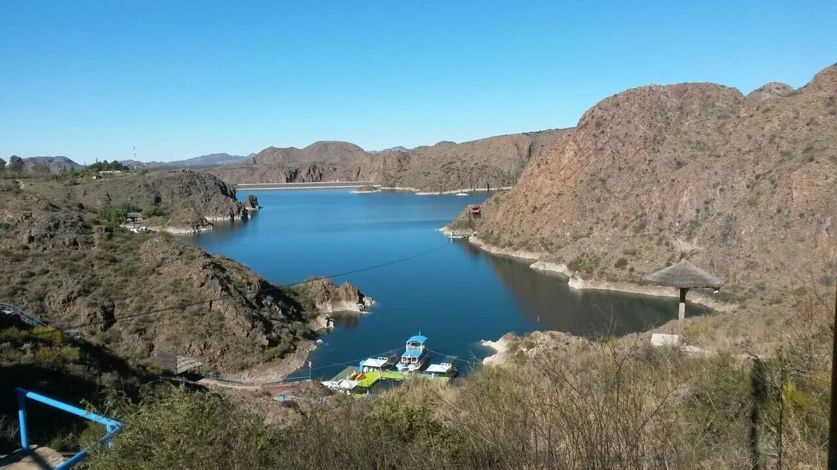 Los Reyunos Dam