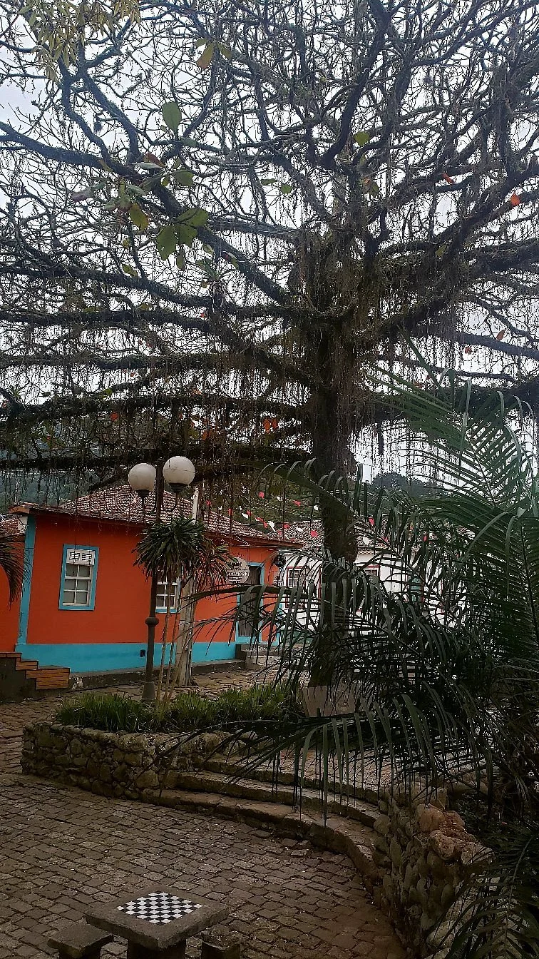Praça Roldão da Rocha Pires