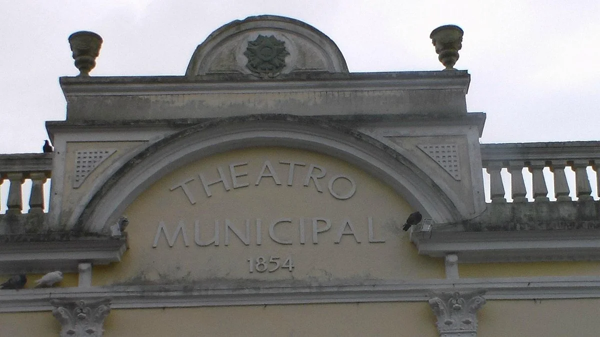 Adolpho Mello Theater