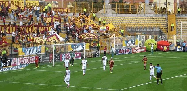 Estadio Metropolitano de Techo