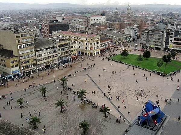 Plaza La Mariposa de San Victorino