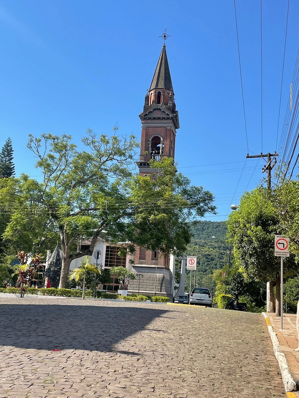 Praça Massimiliano Cremonese