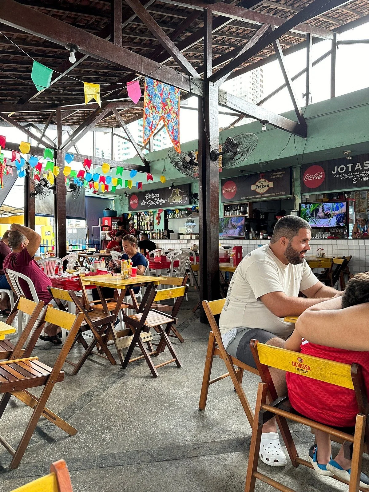 Madalena Market